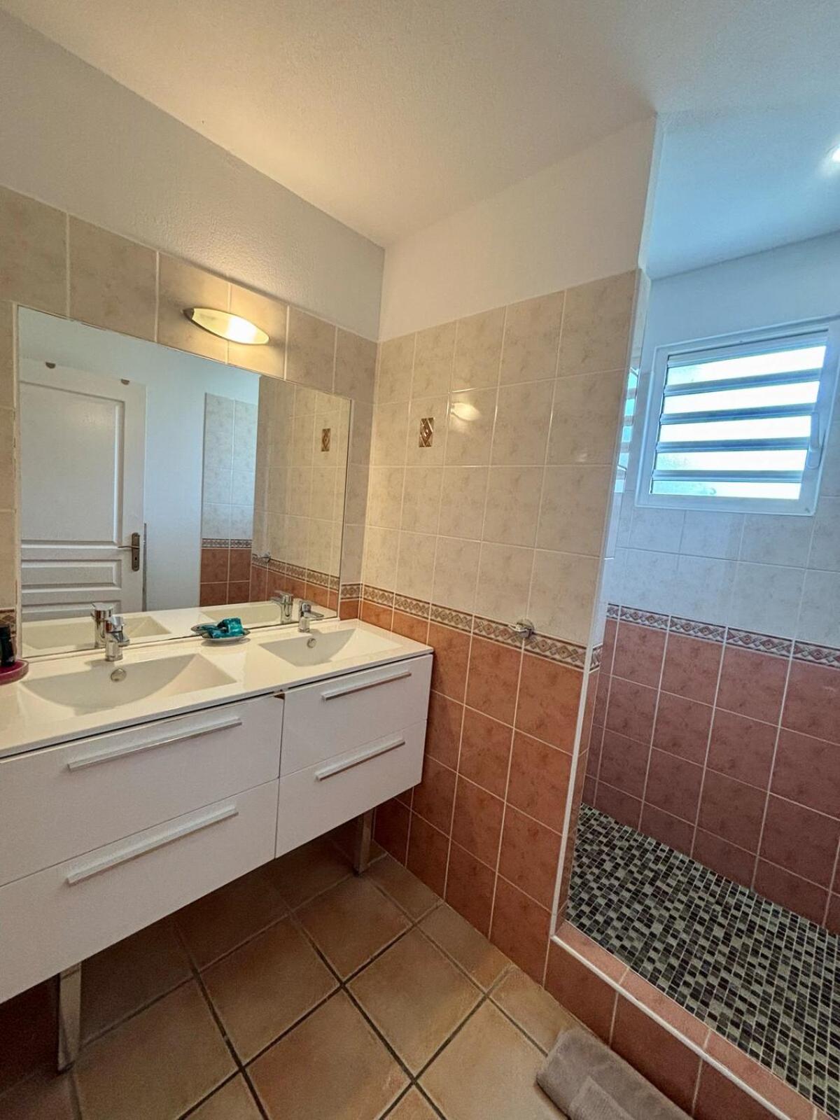 Villa Magellan, Walkable Orient Bay Beach, Private Pool Bagian luar foto