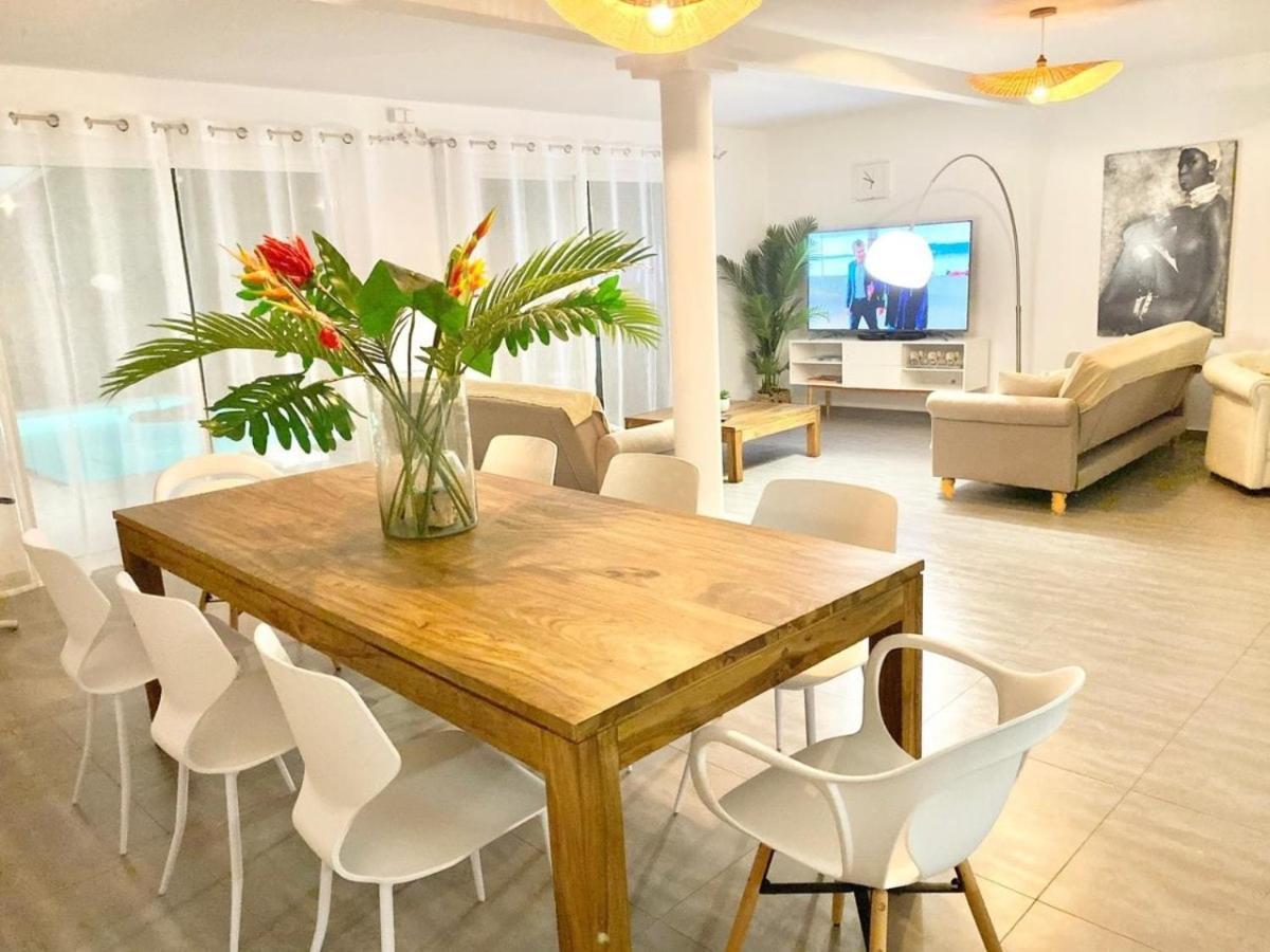 Villa Magellan, Walkable Orient Bay Beach, Private Pool Bagian luar foto