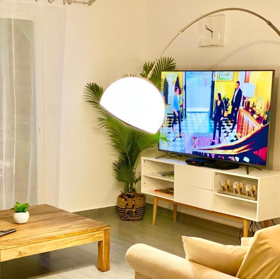 Villa Magellan, Walkable Orient Bay Beach, Private Pool Bagian luar foto